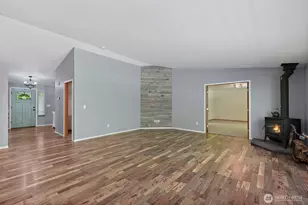 8816 324th St E, Eatonville, WA 98328 - Photo 18