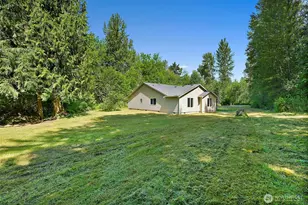8816 324th St E, Eatonville, WA 98328 - Photo 36