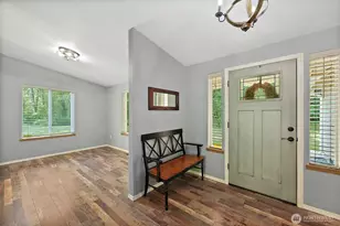 8816 324th St E, Eatonville, WA 98328 - Photo 6