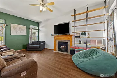 1702 SW Ulysses Street, Oak Harbor, WA 98277 - Photo 8