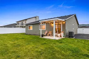 2471 SE 3rd St, East Wenatchee, WA 98802 - Photo 4