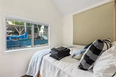 2706 Westlake Avenue N #76, Seattle, WA 98109 - Photo 20