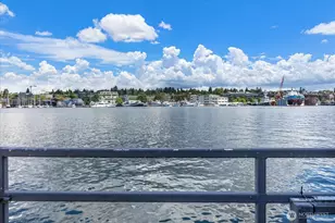 2706 Westlake Ave N, Seattle, WA 98109 - Photo 10