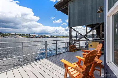 2706 Westlake Avenue N #76, Seattle, WA 98109 - Photo 4