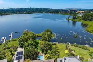 3925 NE Surber Dr, Seattle, WA 98105 - Photo 1