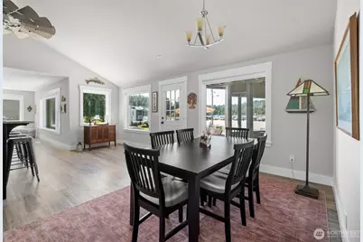 213 Cornet Bay Road, Oak Harbor, WA 98277 - Photo 16