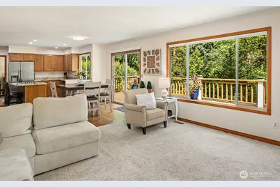 14009 Cascade Drive SE, Snohomish, WA 98296 - Photo 18