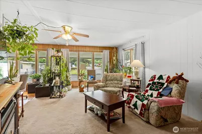 5220 176th Street SW #55, Lynnwood, WA 98037 - Photo 4