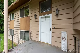 1422 Colchester Dr SE, Port Orchard, WA 98366 - Photo 2