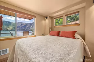 441 Bayshore Ln, Manson, WA 98831 - Photo 18