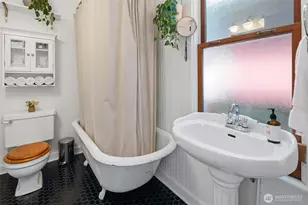 6215 27th Ave NE, Seattle, WA 98115 - Photo 14