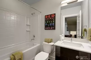 1507 Lakeview Blvd E, Seattle, WA 98102 - Photo 8