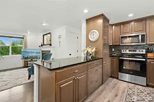 237 S 186th St, Burien, WA 98148 - Photo 24