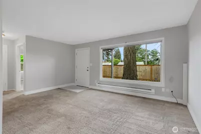 1812 S Sprague Avenue, Tacoma, WA 98405 - Photo 4