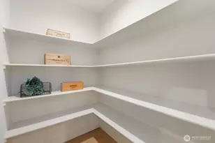 3305 S Hanford St, Seattle, WA 98144 - Photo 16