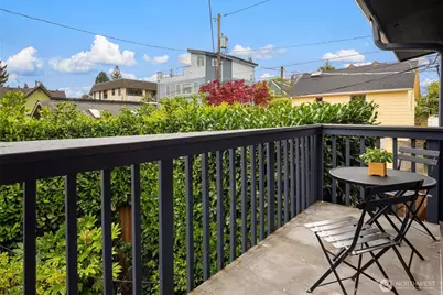 1519 5th Ave W #5, Seattle, WA 98119 - Photo 10
