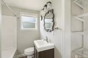 8440 54th Ave S, Seattle, WA 98118 - Photo 20
