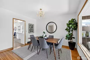 3722 SW Grayson St, Seattle, WA 98126 - Photo 8