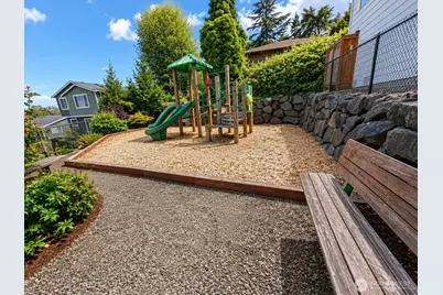 2744 S 120th Place, Seattle, WA 98168 - Photo 30
