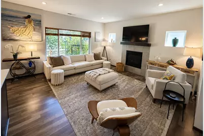 2744 S 120th Place, Seattle, WA 98168 - Photo 6