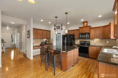 2124 197th Street Ct E, Spanaway, WA 98387 - Photo 10