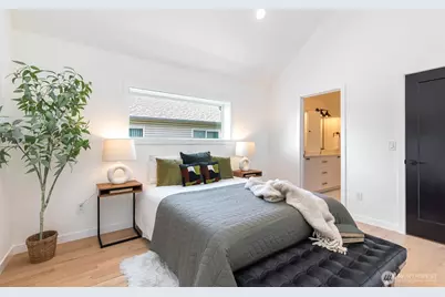 1556 S Pearl Street #B, Seattle, WA 98108 - Photo 12