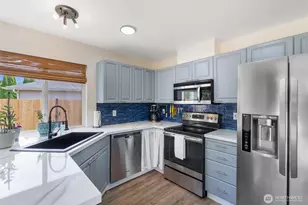 516 Corrin Ave NW, Orting, WA 98360 - Photo 10