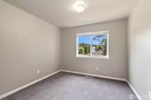516 Corrin Ave NW, Orting, WA 98360 - Photo 30