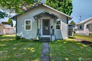 1035 16th Ave, Longview, WA 98632 - Photo 2