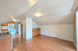 1022 Oakes Ave, Everett, WA 98201 - Photo 10