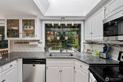 15002 SE 171st Street, Renton, WA 98058 - Photo 10