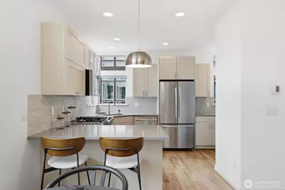 316 NW 41st Street #B, Seattle, WA 98107 - Photo 10