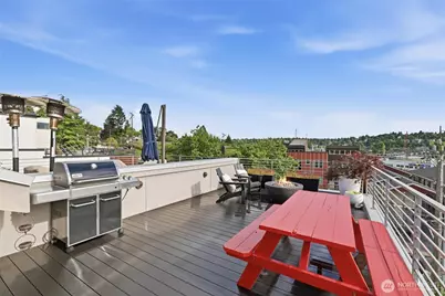 316 NW 41st Street #B, Seattle, WA 98107 - Photo 20