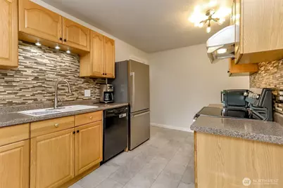 98 31st Avenue, Milton, WA 98354 - Photo 8