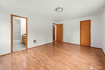 2616 130th Street NE, Seattle, WA 98125 - Photo 10