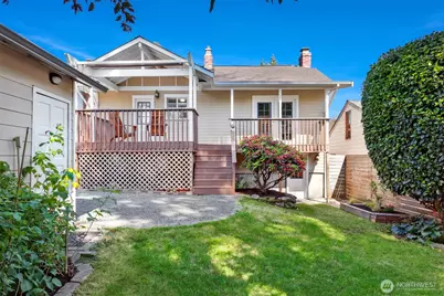 10327 Stone Avenue N, Seattle, WA 98133 - Photo 24