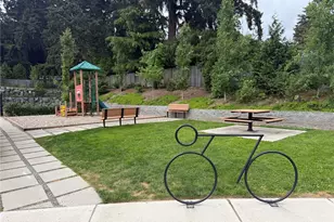 18829 67th Dr NE, Kenmore, WA 98028 - Photo 32