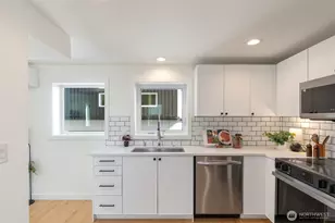 1556 S Pearl St, Seattle, WA 98108 - Photo 8