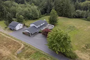 1267 NE Madison Rd, Poulsbo, WA 98370 - Photo 2