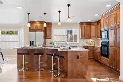 12832 NE 70th Place, Kirkland, WA 98033 - Photo 8