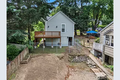 210 S Cambrian Avenue, Bremerton, WA 98312 - Photo 26