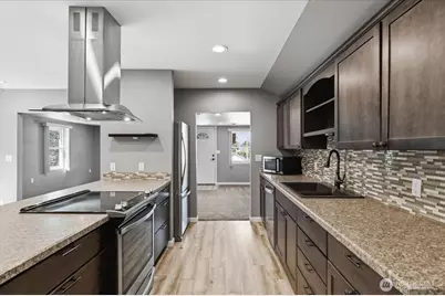 219 Washington Place, Electric City, WA 99123 - Photo 6