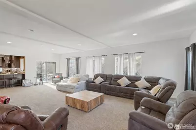 1918 Broadview, Wenatchee, WA 98801 - Photo 16