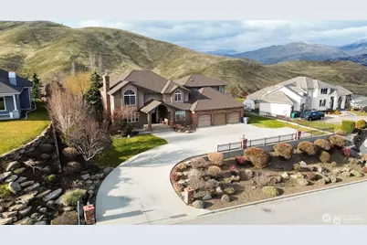 1918 Broadview, Wenatchee, WA 98801 - Photo 38