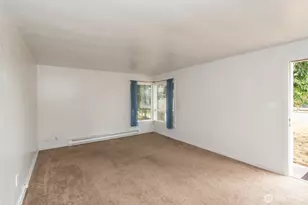 938 E 6th St, Port Angeles, WA 98362 - Photo 4