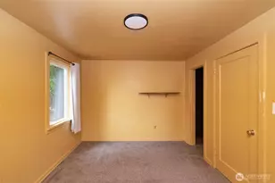 938 E 6th St, Port Angeles, WA 98362 - Photo 16