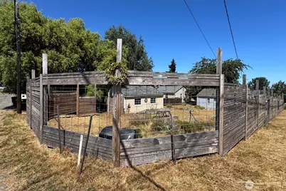 938 E 6th Street, Port Angeles, WA 98362 - Photo 30
