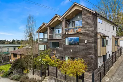 3010 NE 55th Street, Seattle, WA 98105 - Photo 2