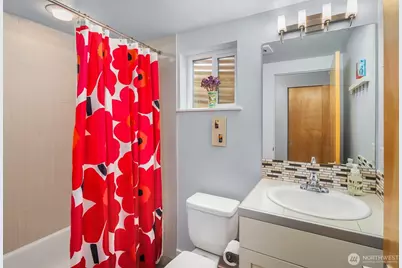 3010 NE 55th Street, Seattle, WA 98105 - Photo 24