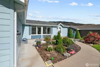 14611 Diamond Avenue, Entiat, WA 98822 - Photo 2